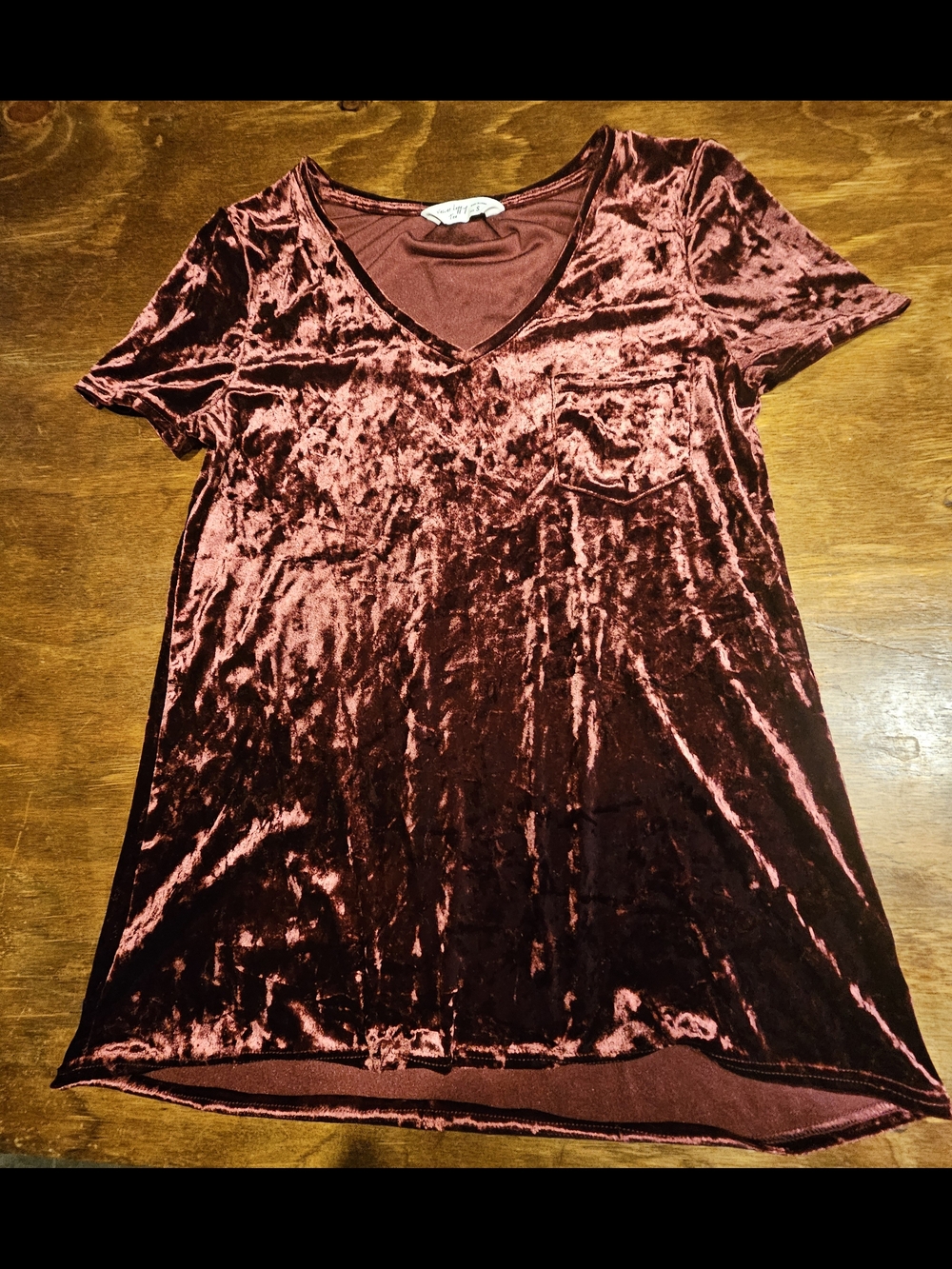C4, Crushed Velvet V-Neck Tee - Burgundy
